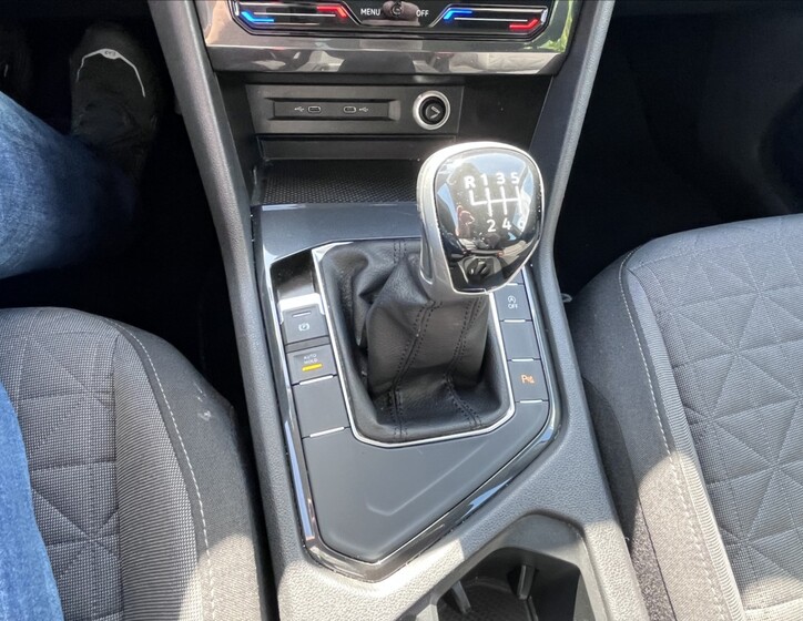 Volkswagen Tiguan 11