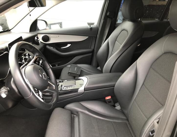 Mercedes-Benz GLC 7