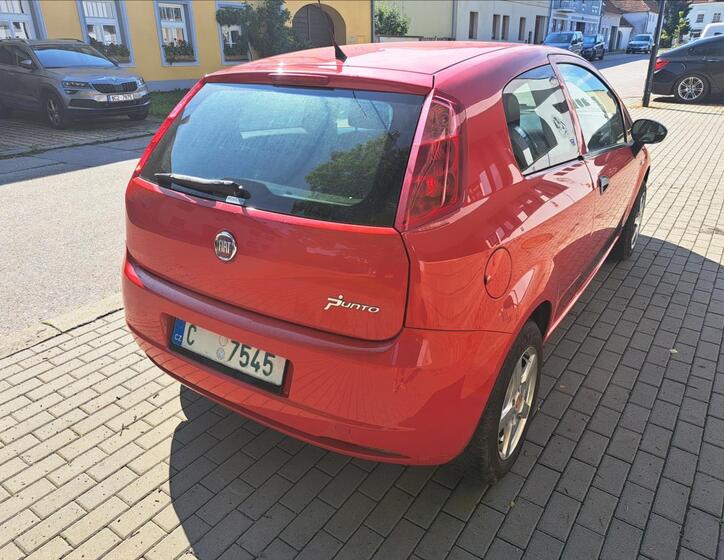 Fiat Grande Punto 9