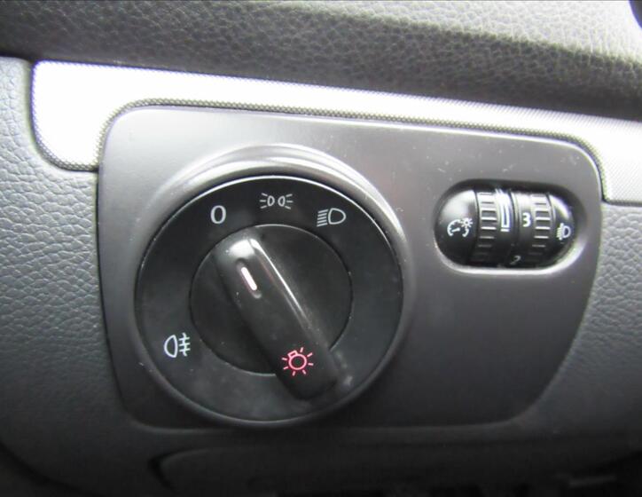 Volkswagen Golf 21