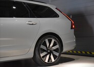 Volvo V90 14