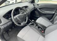 Hyundai i20 11