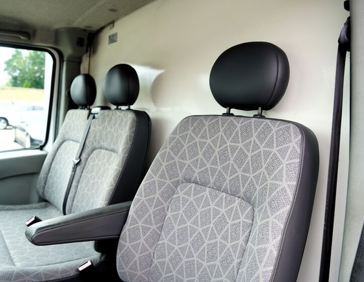 Renault Master 29
