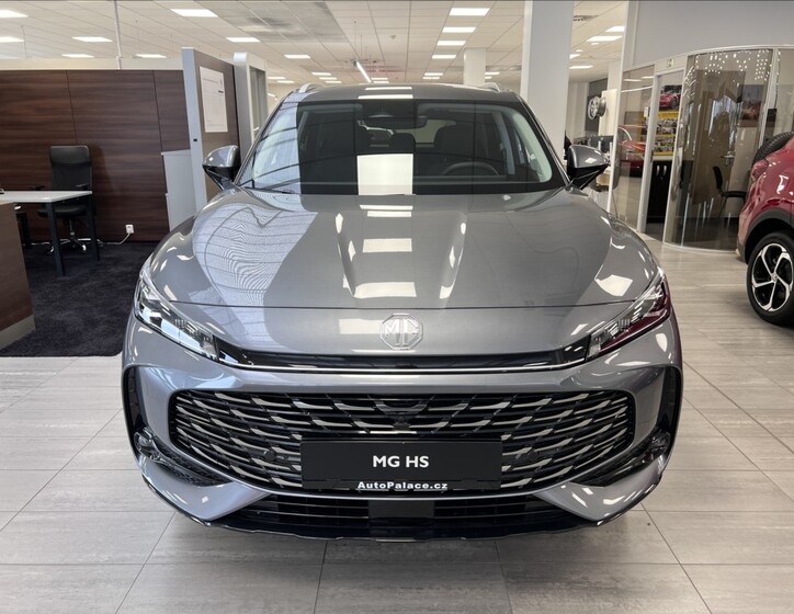 MG HS 2