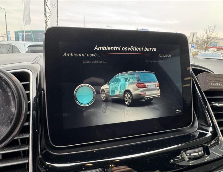 Mercedes-Benz GLS 17