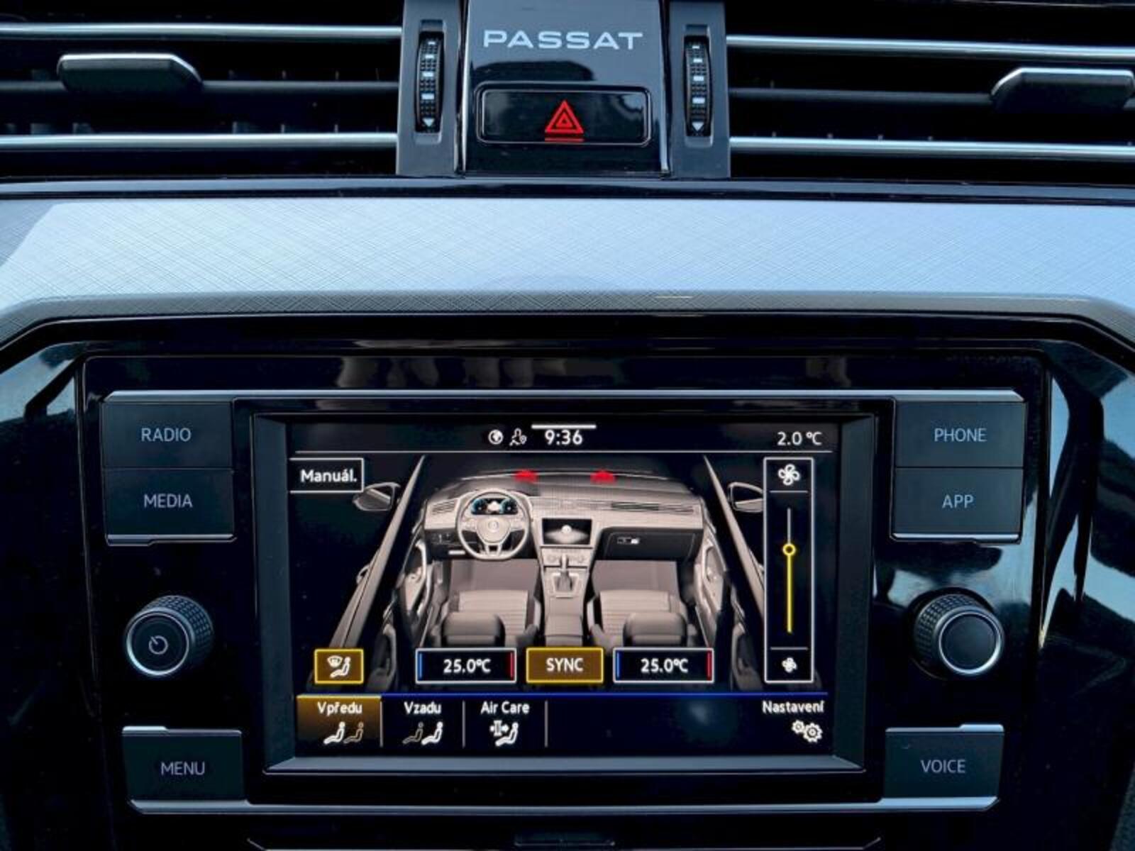 Volkswagen Passat 12