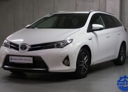 Toyota Auris 1