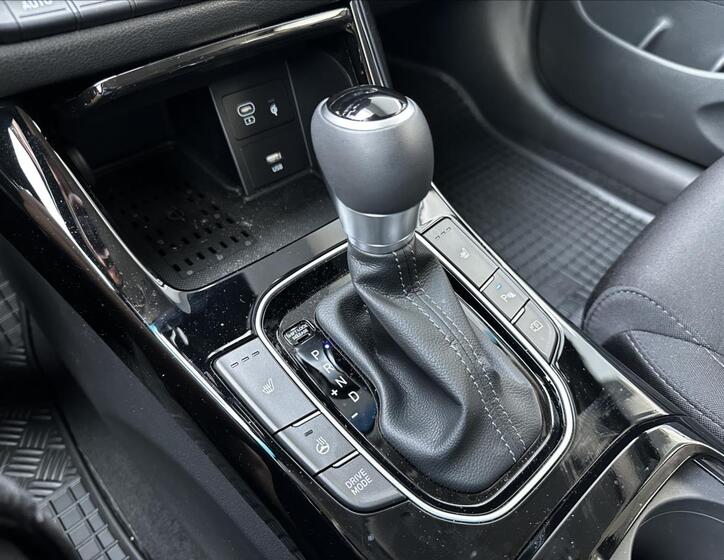 Hyundai i30 16