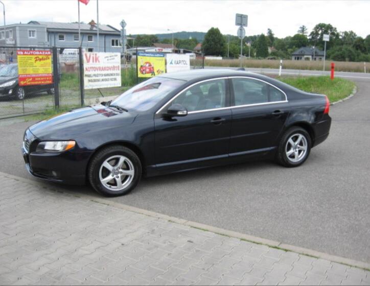 Volvo S80 2