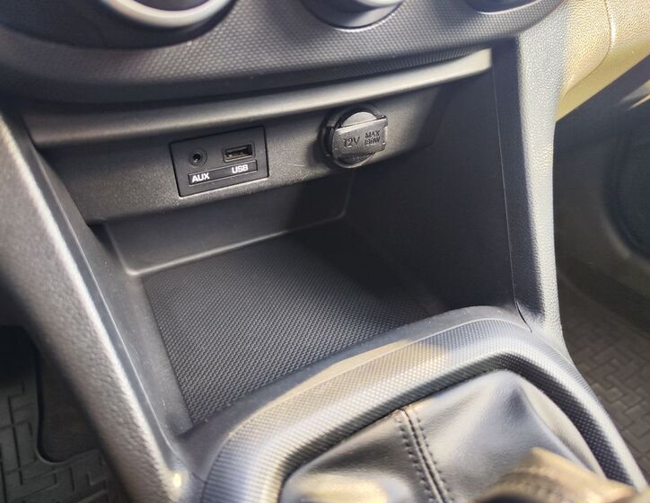 Hyundai i10 17