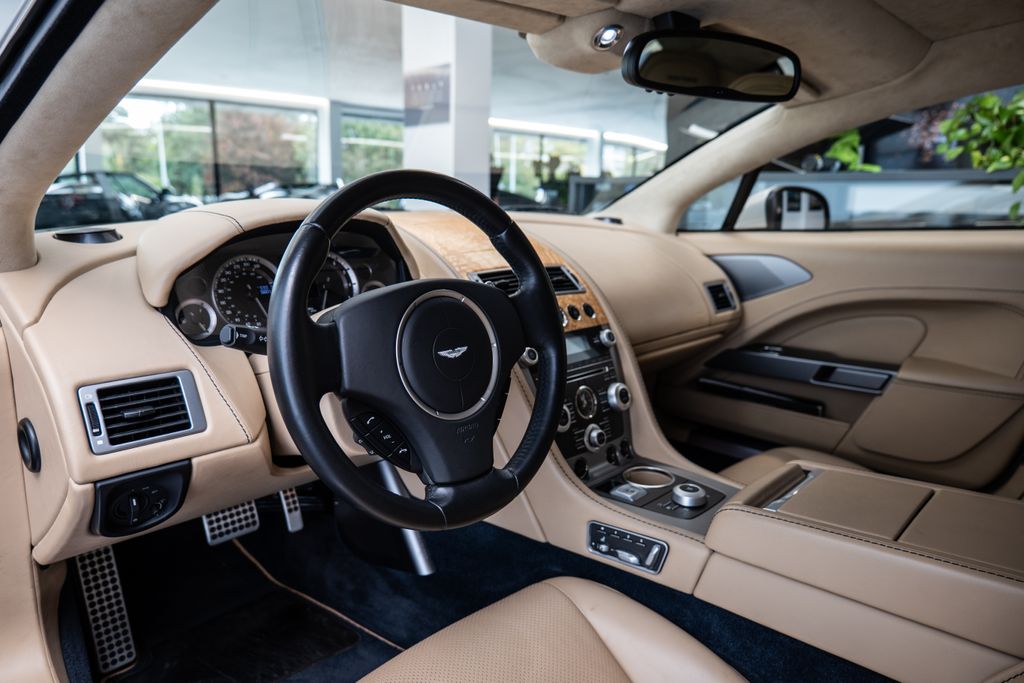 Aston Martin Rapide