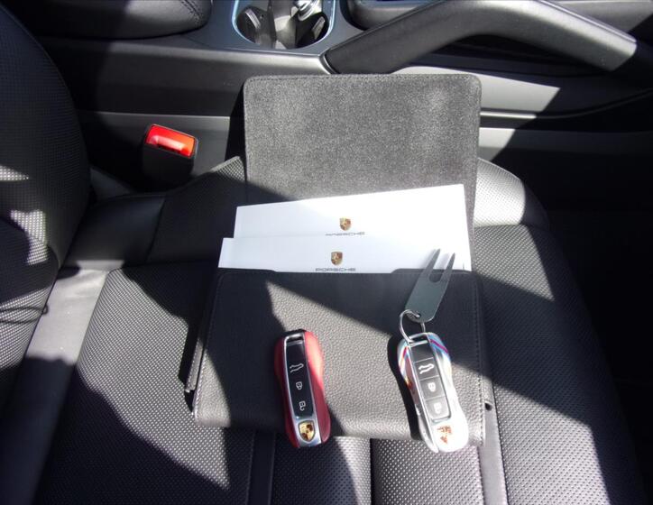 Porsche Cayenne 10
