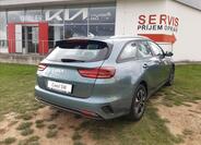 KIA Ceed 4