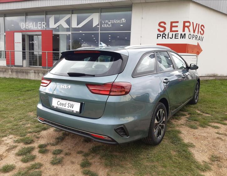 KIA Ceed 4