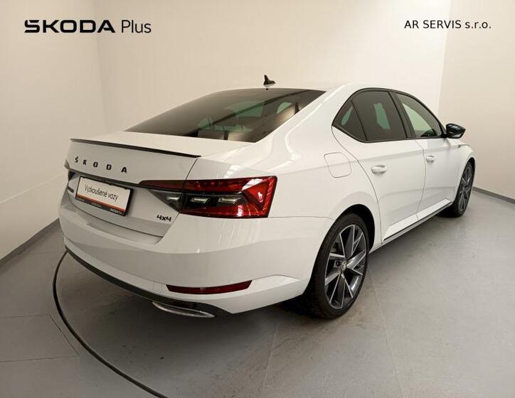 Škoda Superb 2