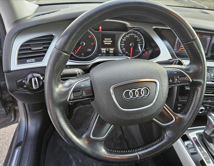 Audi A4 11