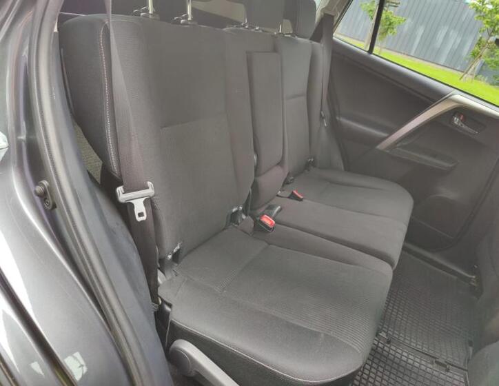 Toyota RAV4 21