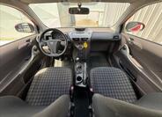 Toyota iQ 10