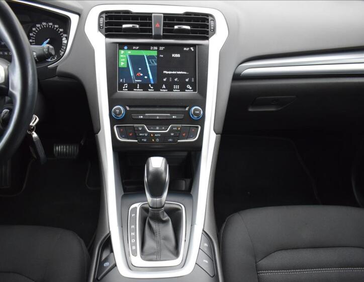 Ford Mondeo 17