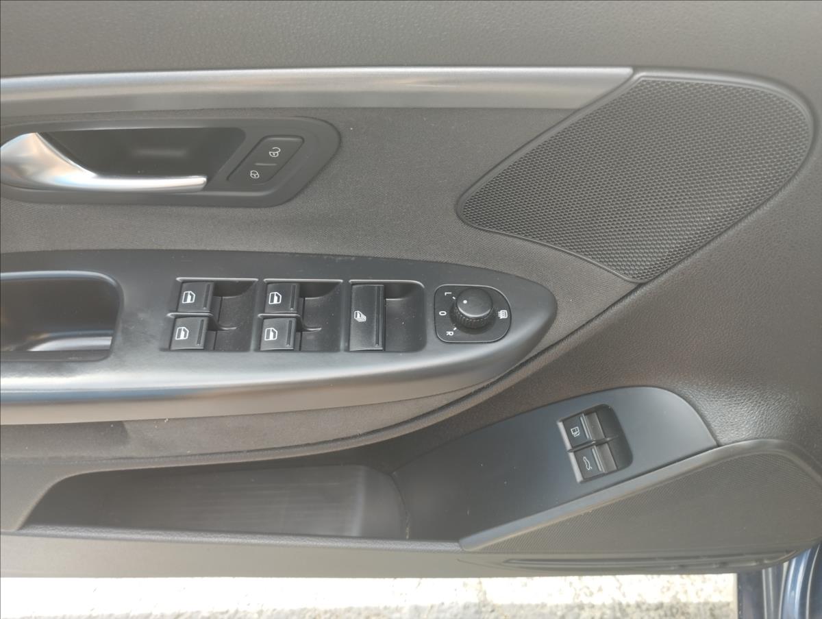 Volkswagen EOS