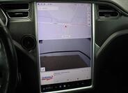 Tesla Model X 22