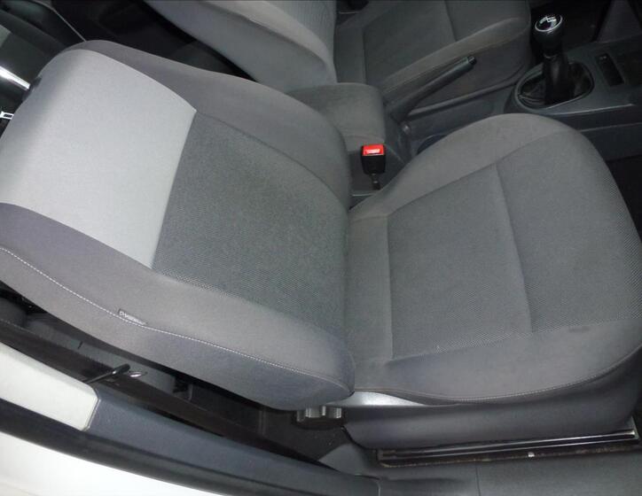 Volkswagen Caddy 25