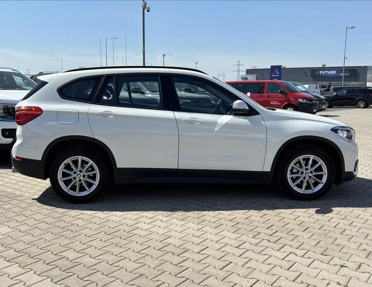 BMW X1 6