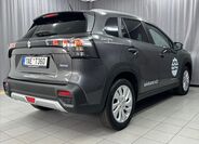 Suzuki S-Cross 8