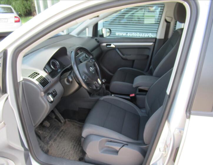 Volkswagen Touran 18