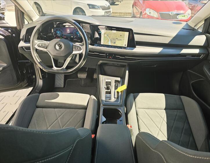 Volkswagen Golf 28