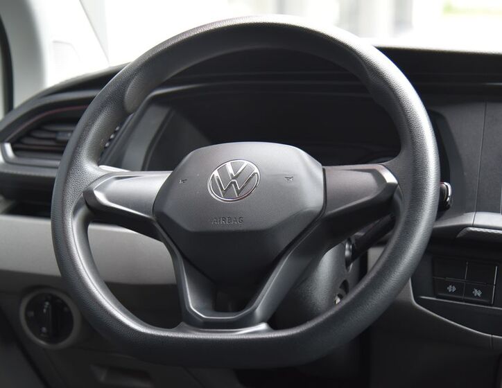 Volkswagen Transporter 22