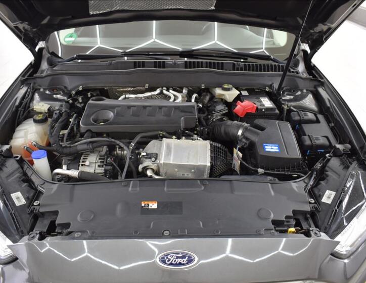 Ford Mondeo 42