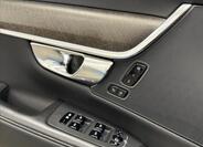 Volvo V90 16