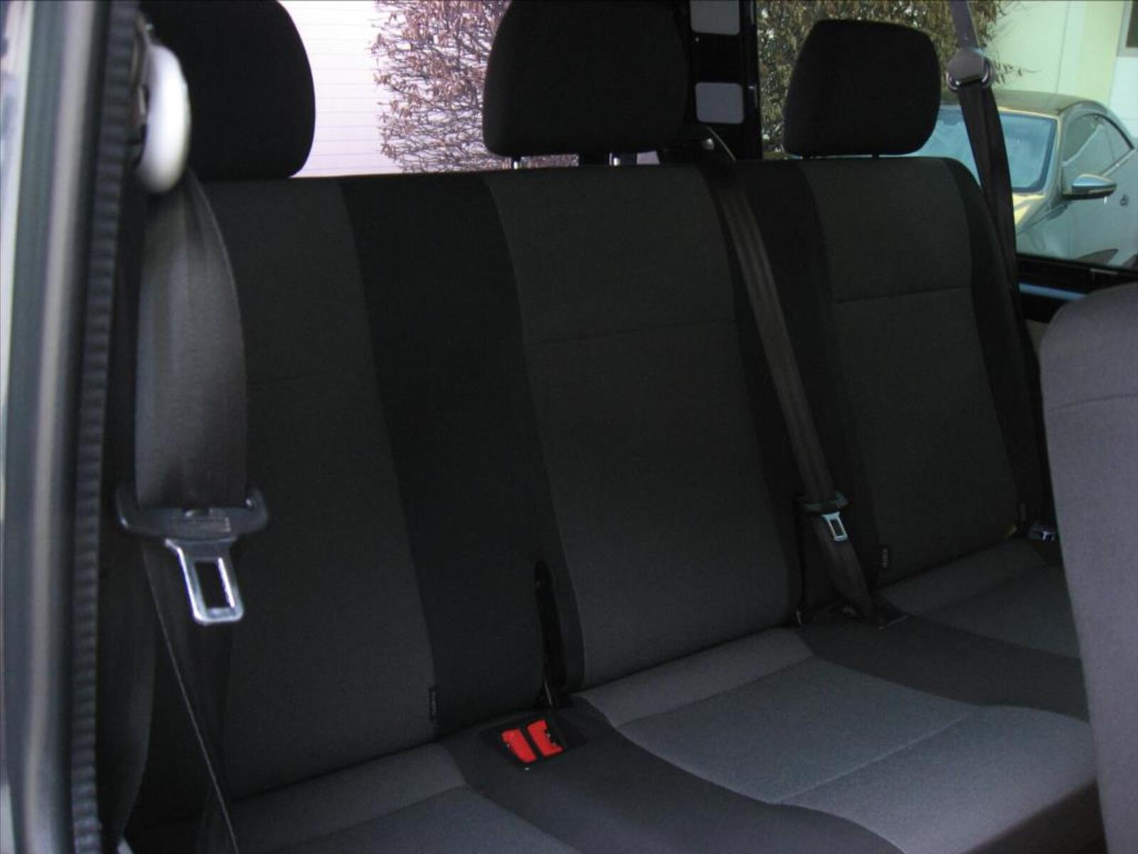 Volkswagen Transporter 21