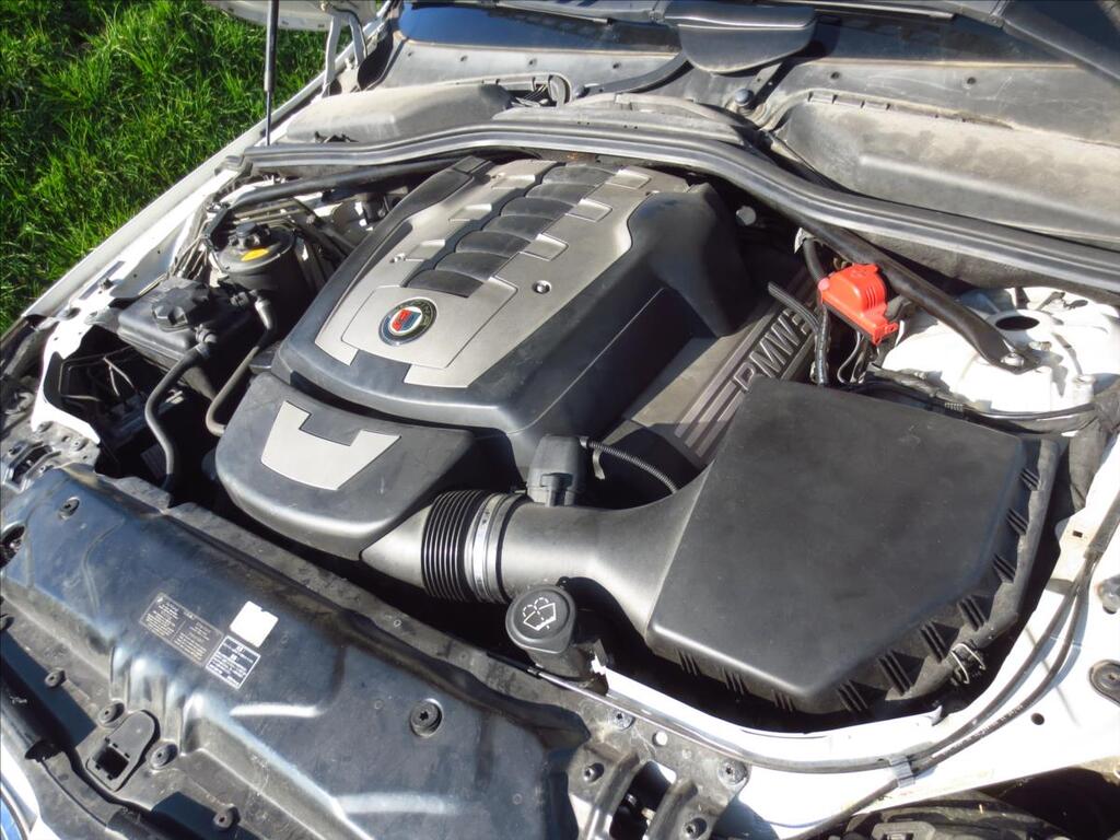BMW Řada 5 30