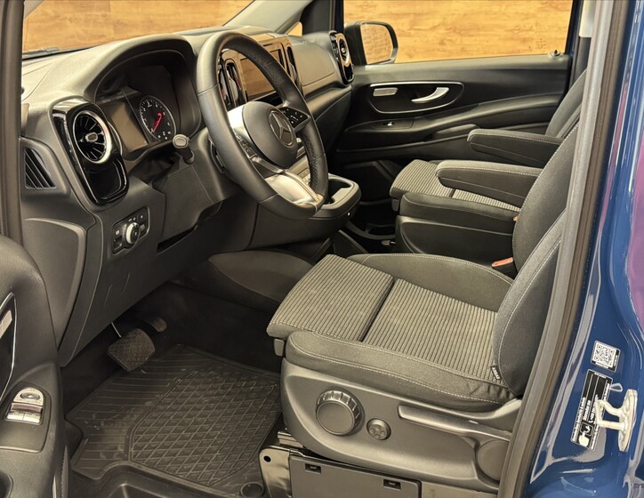 Mercedes-Benz Vito 11