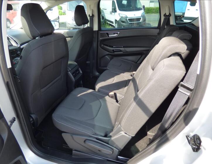 Ford S-MAX 49