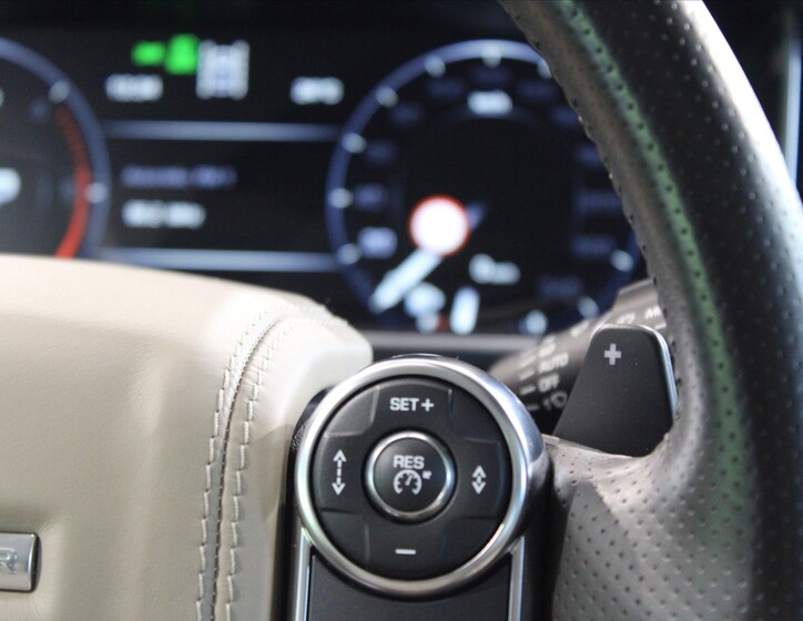 Land Rover Range Rover 16