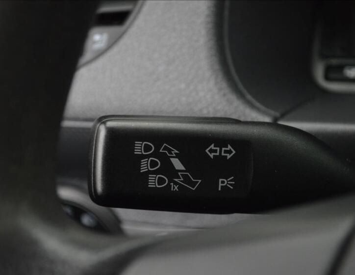 Volkswagen Caddy 10