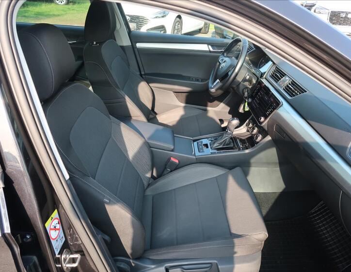 Škoda Superb 14