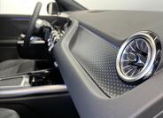 Mercedes-Benz GLA 17