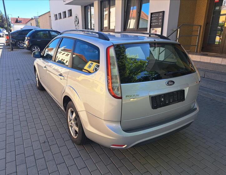 Ford Focus 8