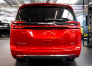 Chrysler Pacifica 4