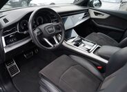 Audi Q8 14