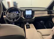Volvo XC90 10