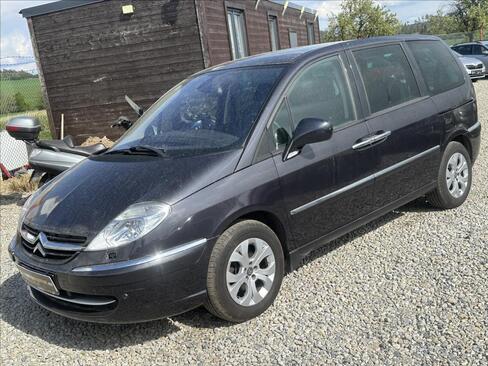 Citroën C8