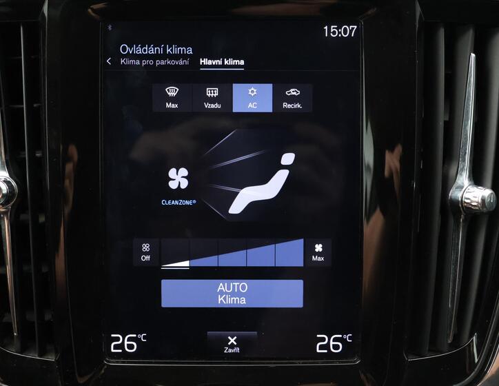 Volvo V90 18