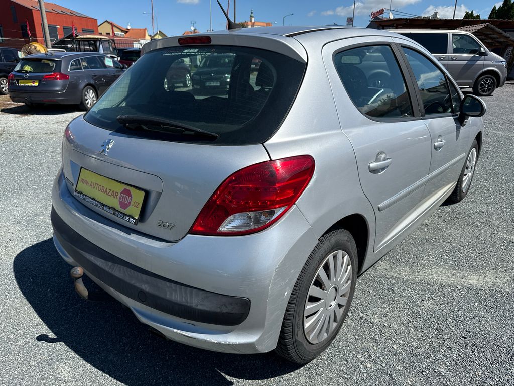 Peugeot 207