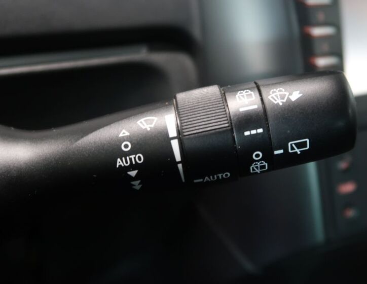 Toyota Verso 25