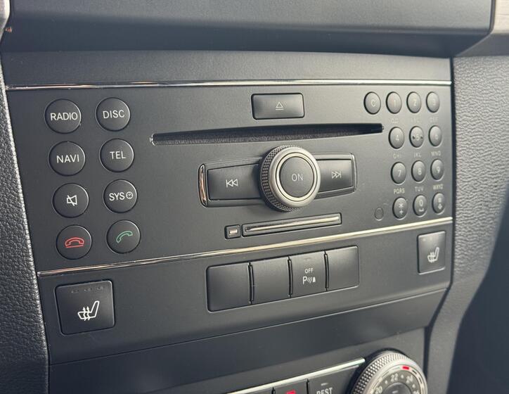 Mercedes-Benz GLK 30